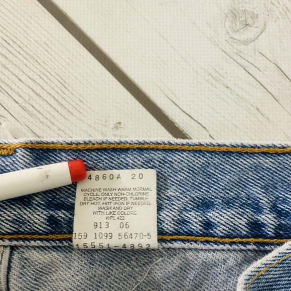 Vintage Womens Levis 550 Relaxed Fit Tapered Leg Denim Blue Jeans Size 12 Reg M - Picture 7 of 7